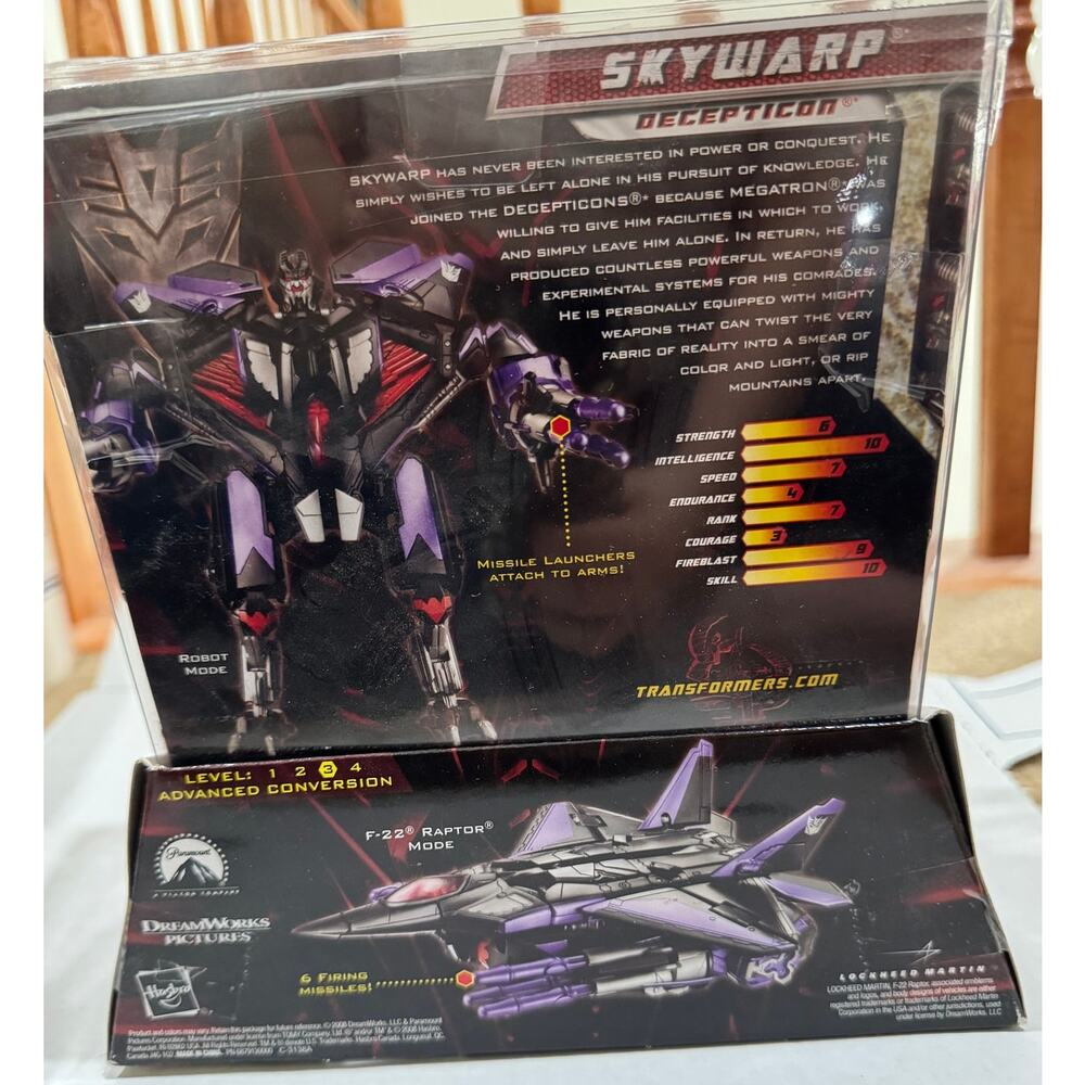 NIB Transformers Voyager Class Revenge of the Fallen Skywarp New Factory Sealed - Picture 2 of 5